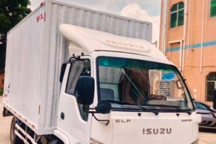 二手庆铃五十铃 120马力 载货车