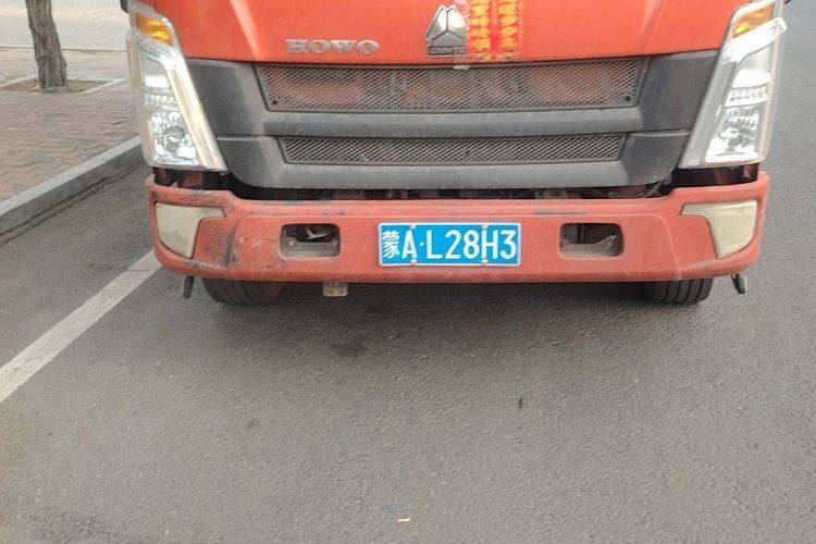 二手重汽HOWO轻卡 170马力 载货车