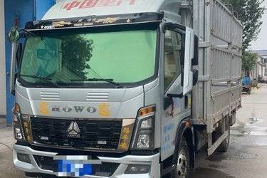 二手中国重汽HOWO 统帅 170马力 4.15米单排仓栅式轻卡(法士特8档)(国六) 单桥 潍柴二手载货车 黄牌