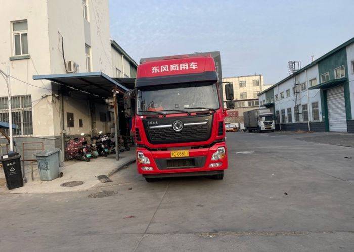 二手东风商用车 400马力 牵引车