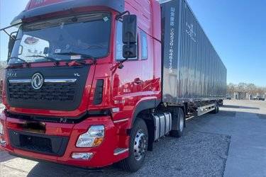 二手东风商用车 天龙VL重卡 400马力 4X2牵引车(国六)(法士特12挡)(国六) 单桥 东风康明斯二手牵引车 黄牌图片