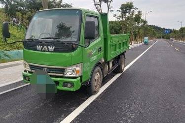 二手飞碟奥驰 T2工程系列 87马力 4X2 3.2米自卸车(国五) 单桥 云内动力二手自卸车 蓝牌图片