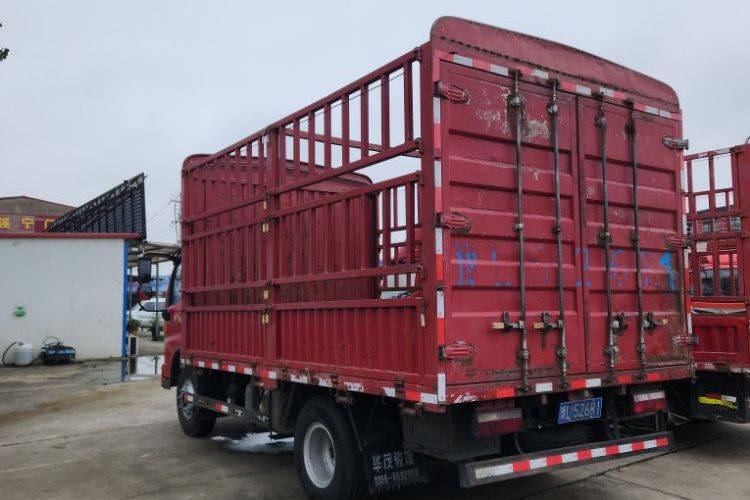 二手江淮骏铃 170马力 载货车