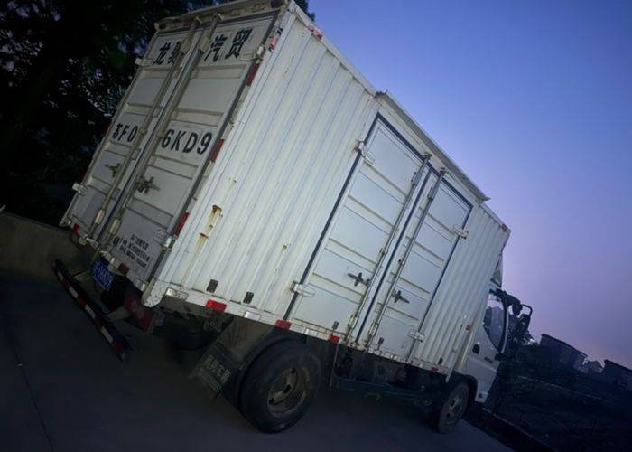 二手福田奥铃 146马力 载货车