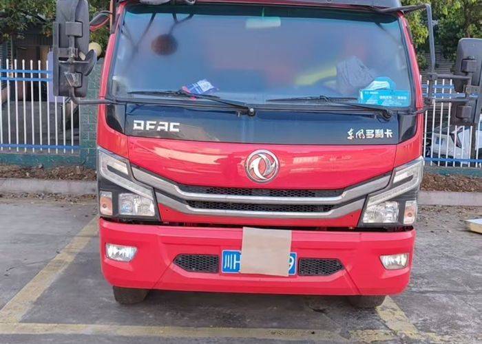 二手东风多利卡 140马力 载货车