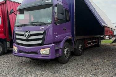 二手福田 欧曼ETX 6系重卡 245马力 6X2 9.53米厢式载货车(国五) 前四后四 福田康明斯二手载货车 黄牌图片