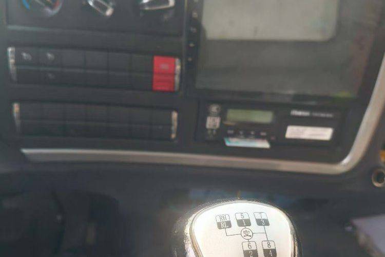 二手福田欧马可 220马力 专用车
