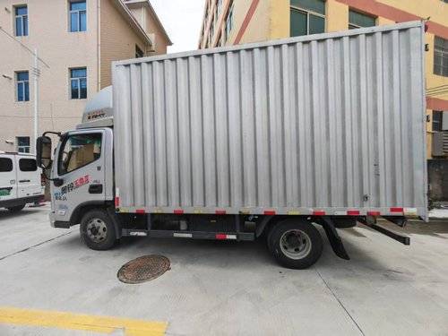 福田奥铃 152马力 载货车