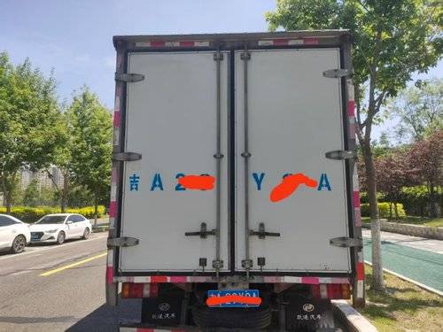 上汽轻卡(原上汽跃进) 140马力 载货车