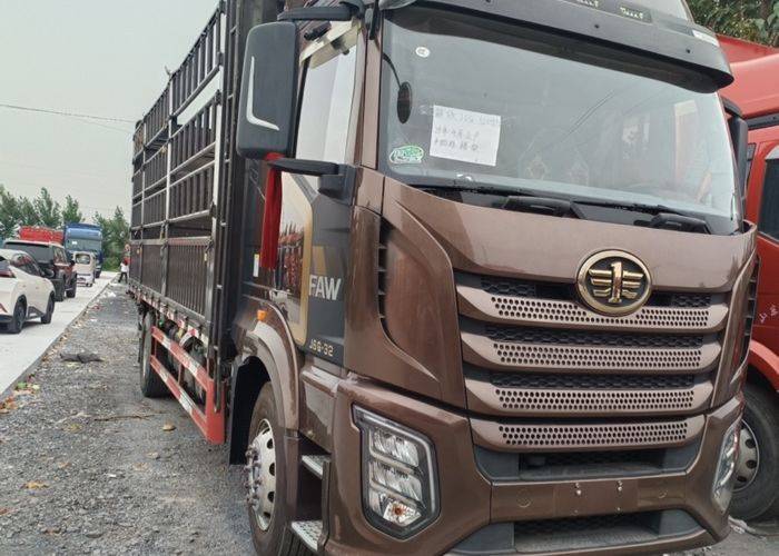 二手一汽解放 320马力 载货车
