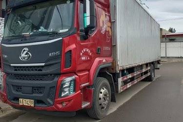 二手东风柳汽 乘龙H5 260马力 4X2 车厢可卸式载货车(国六) 单桥 东风康明斯二手载货车 黄牌图片