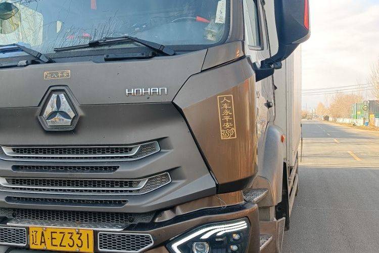 二手重汽豪瀚 240马力 专用车