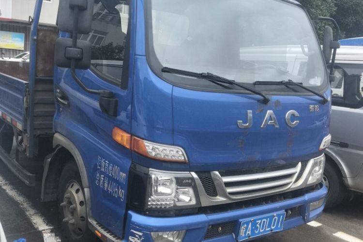 二手江淮骏铃 150马力 载货车