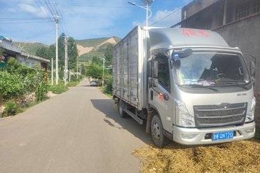 二手福田 时代领航M5 152马力 4.15米单排厢式轻卡(国六) 单桥 全柴二手载货车 蓝牌图片