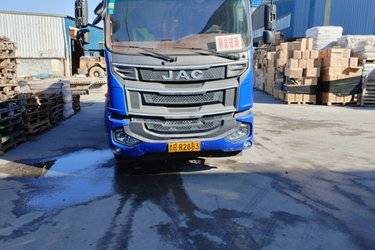 二手江淮 格尔发A5重卡 220马力 6X2 5.6米自卸车(国五) 前四后四 玉柴二手自卸车 黄牌