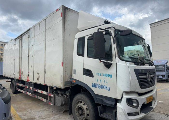 二手东风商用车 245马力 载货车