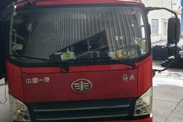 二手解放 虎VN 156马力 4.16米单排仓栅式轻卡(国六) 单桥 云内动力二手载货车 蓝牌