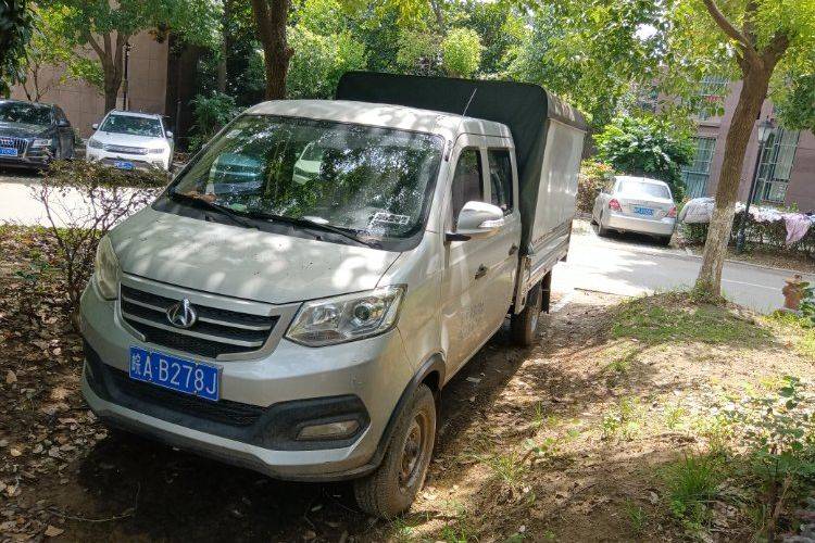 二手长安跨越 122马力 载货车