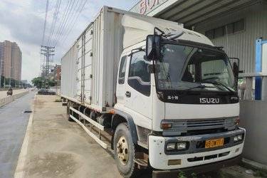 二手庆铃 FTR系列中卡 205马力 4X2 9.6米厢式载货车(国五) 单桥 庆铃五十铃二手载货车 黄牌图片