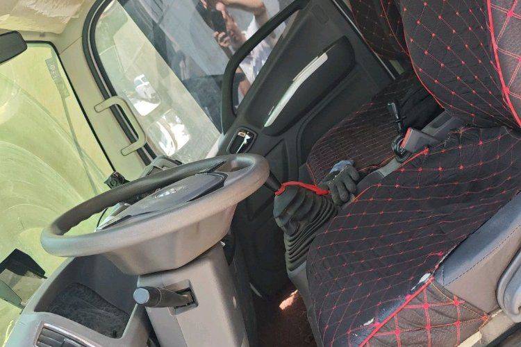 福田奥铃 130马力 载货车