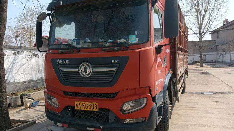二手东风商用车 230马力 载货车