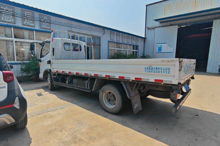 二手江淮骏铃 132马力 载货车