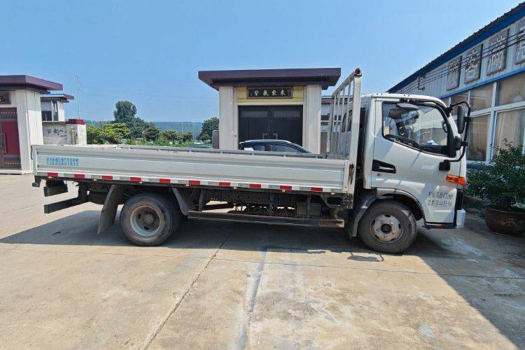 二手江淮骏铃 132马力 载货车