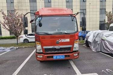 二手中国重汽HOWO 悍将 129马力 单排厢式轻卡(国五) 单桥 云内动力二手载货车