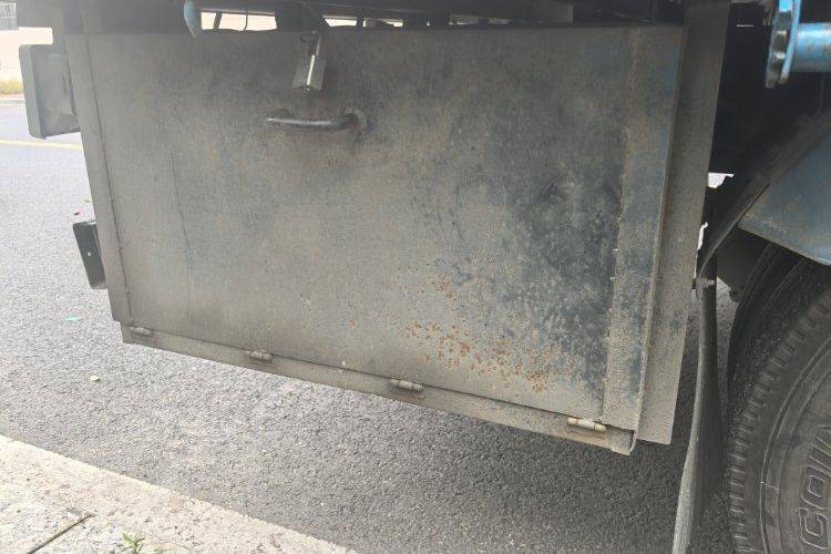 二手江铃汽车 116马力 载货车