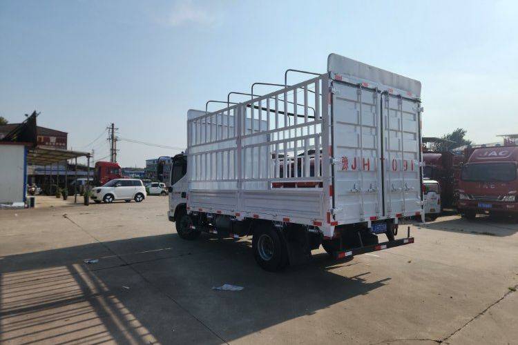 二手福田奥铃 148马力 载货车