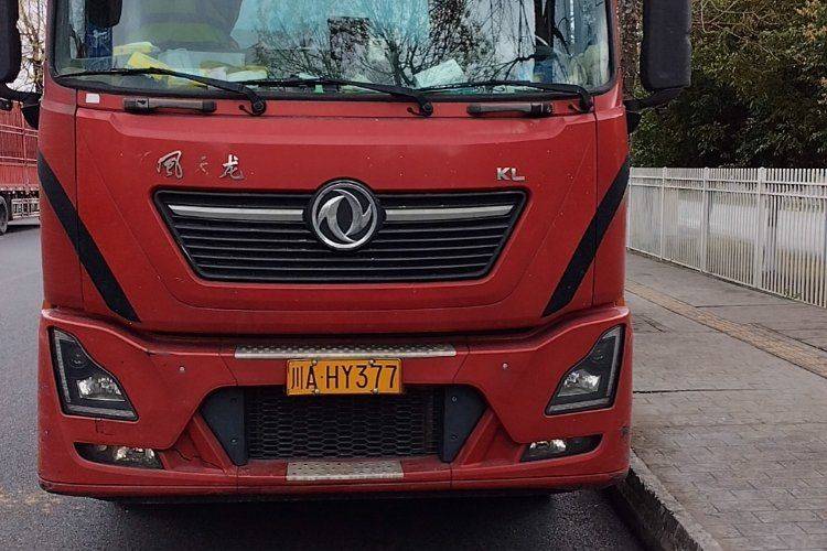 二手东风商用车 450马力 牵引车