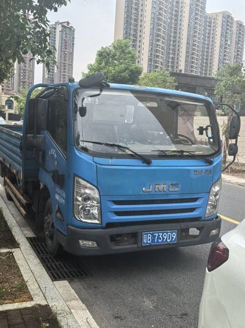 江铃汽车 116马力 载货车