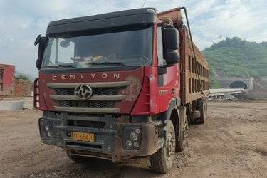 二手上汽红岩 杰狮C500重卡 重载版 430马力 8X4 8.3米自卸车(国五) 前四后八 潍柴二手自卸车 黄牌图片