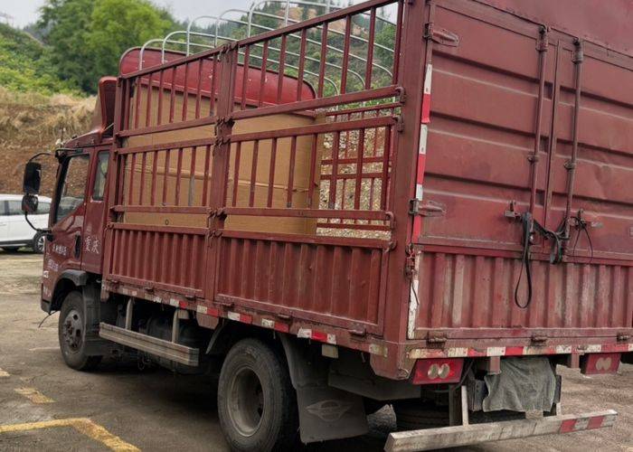 二手福田奥铃 158马力 载货车