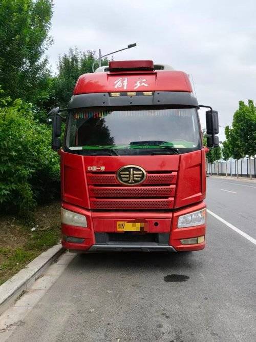 一汽解放 420马力 专用车