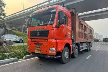 ���ֿ����й����� �ǵ¿�SITRAK G7�ؿ� 540���� 8X4 8.8����ж��(����) ǰ�ĺ�� �й�����������ж�� ����
