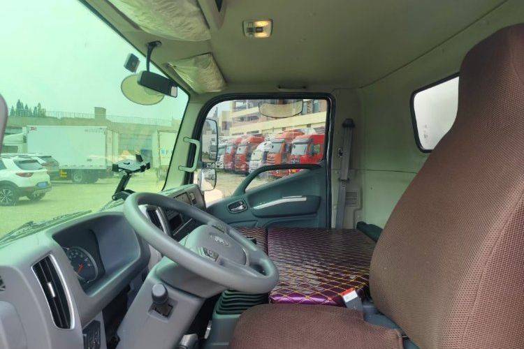 二手福田奥铃 156马力 专用车