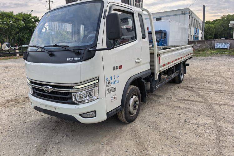 二手福田时代领航 129马力 载货车