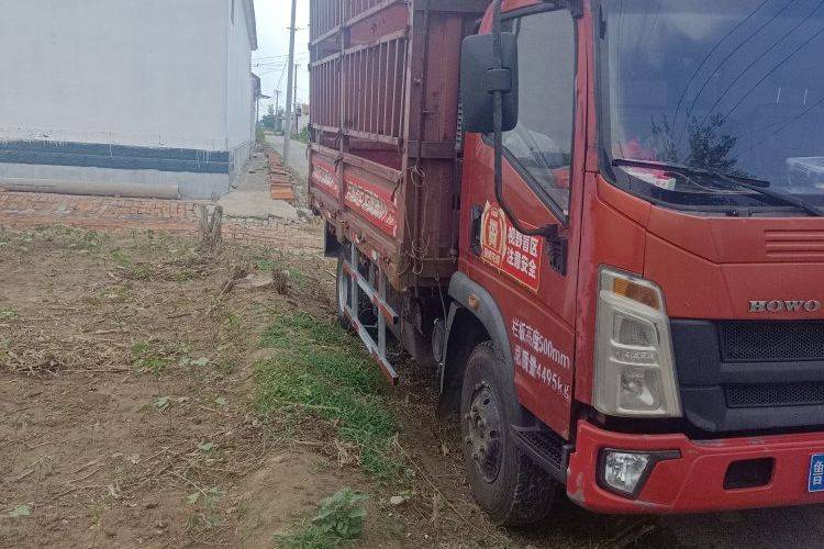 二手重汽HOWO轻卡 160马力 载货车
