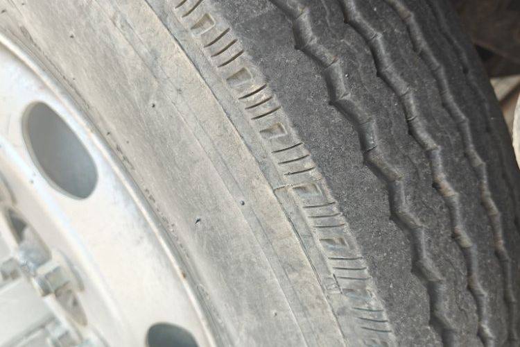 二手福田奥铃 130马力 载货车