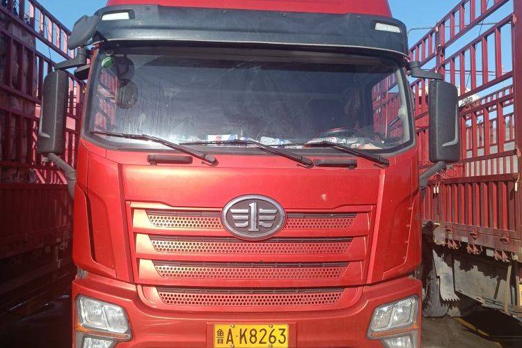 二手一汽解放轻卡 240马力 载货车