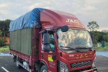 二手江淮康铃 领跑L6 2.5L柴油 160马力 江淮6档 4.18米单排仓栅式轻卡(国六) 单桥 云内动力二手载货车 蓝牌图片