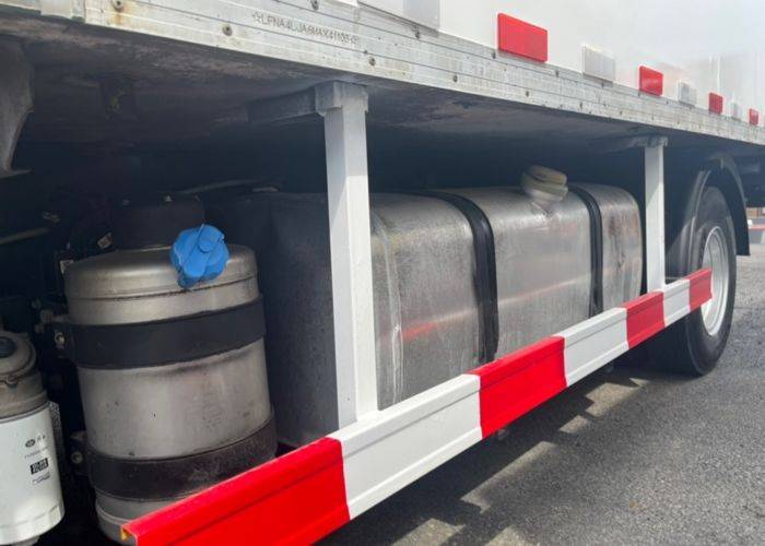 二手一汽解放轻卡 165马力 专用车