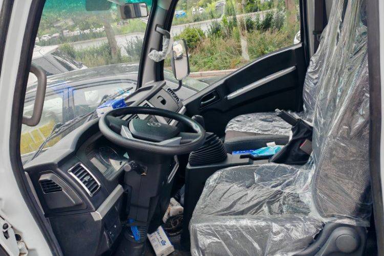 东风福瑞卡(全新) 125马力 载货车
