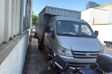 二手长安跨越 新豹王 1.5L 112马力 2.6米双排仓栅式微卡(双轮)(国五) 单桥 重庆长安二手载货车 蓝牌
