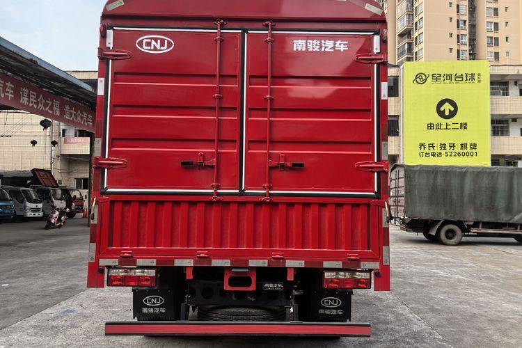 二手南骏汽车 160马力 载货车