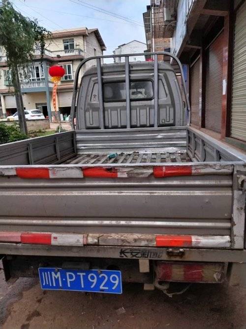 新龙马汽车 116马力 载货车