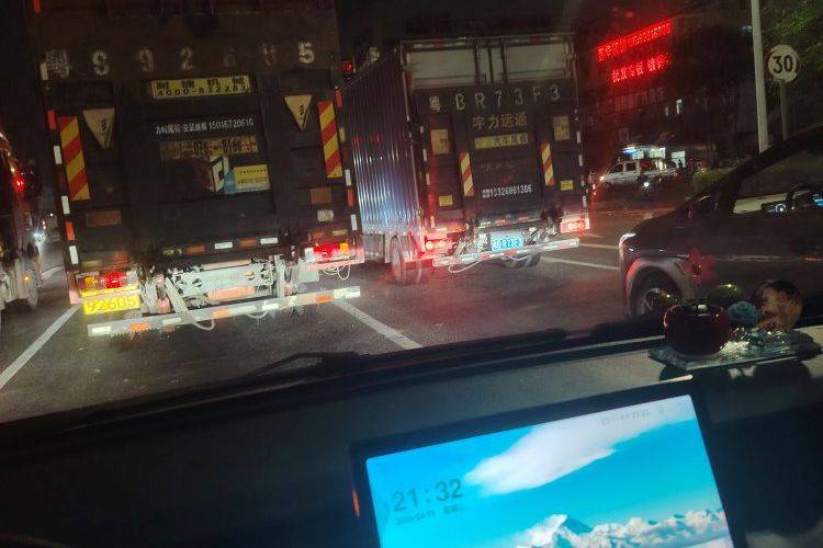 二手长安跨越 105马力 载货车