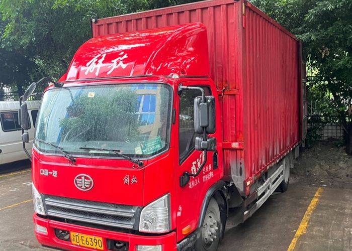 二手一汽解放轻卡 140马力 载货车