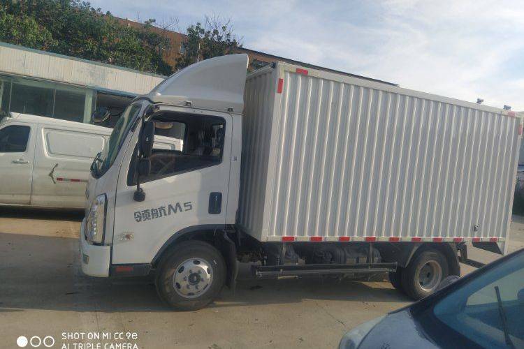 二手福田时代领航 152马力 载货车